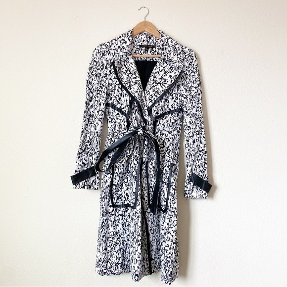 Cynthia Steffe Jackets & Blazers - CYNTHIA STEFFE Black White Leather Trimmed Trench Jacket 6 Small